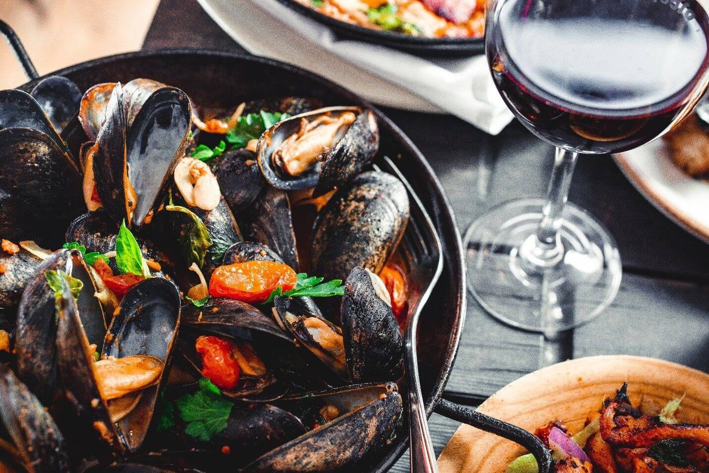 seafood and wine dinner