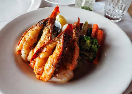 broiled lobster tails
